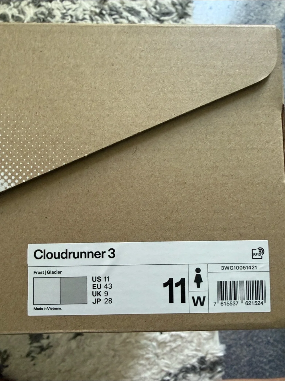 On Running Cloudsurfer 3 Frost/Glacier color Women’s Running Shoes - Size 11